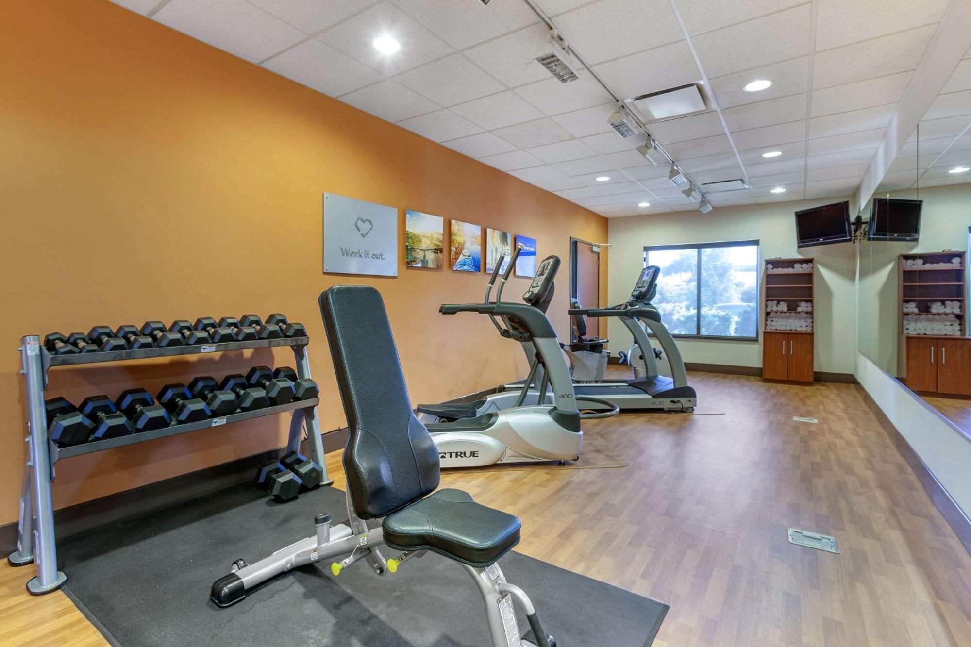 Comfort Suites Glendale - State Farm Stadium Area Экстерьер фото