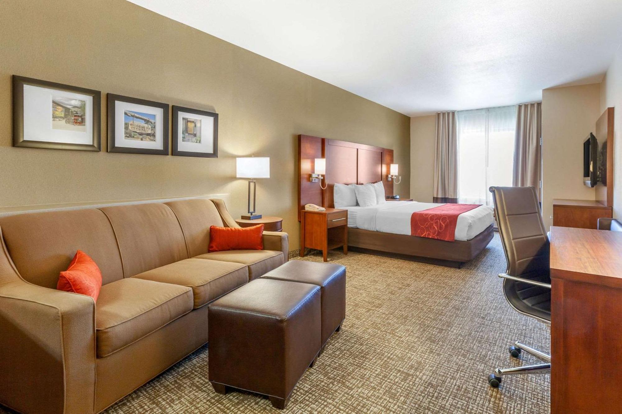 Comfort Suites Glendale - State Farm Stadium Area Экстерьер фото