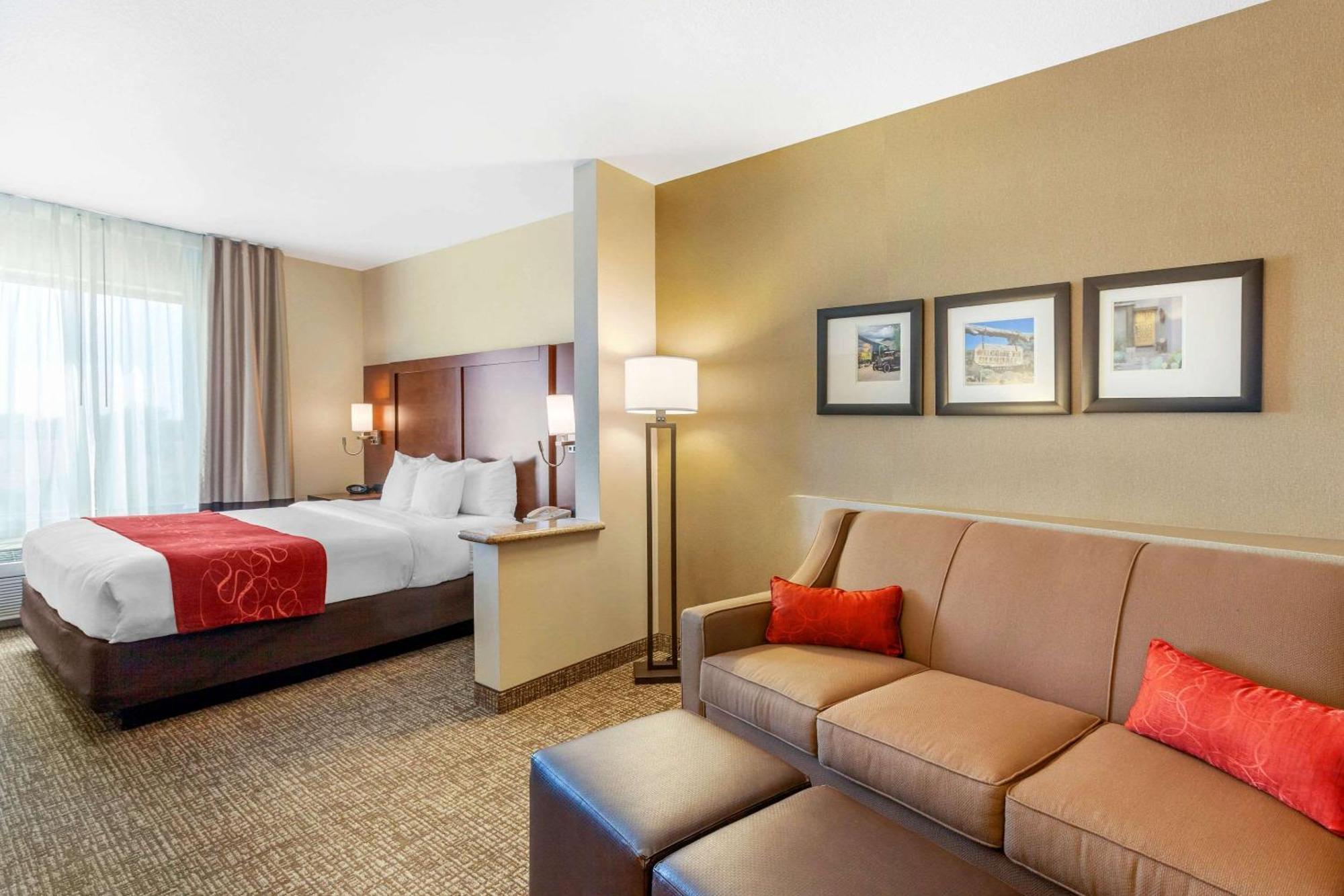Comfort Suites Glendale - State Farm Stadium Area Экстерьер фото