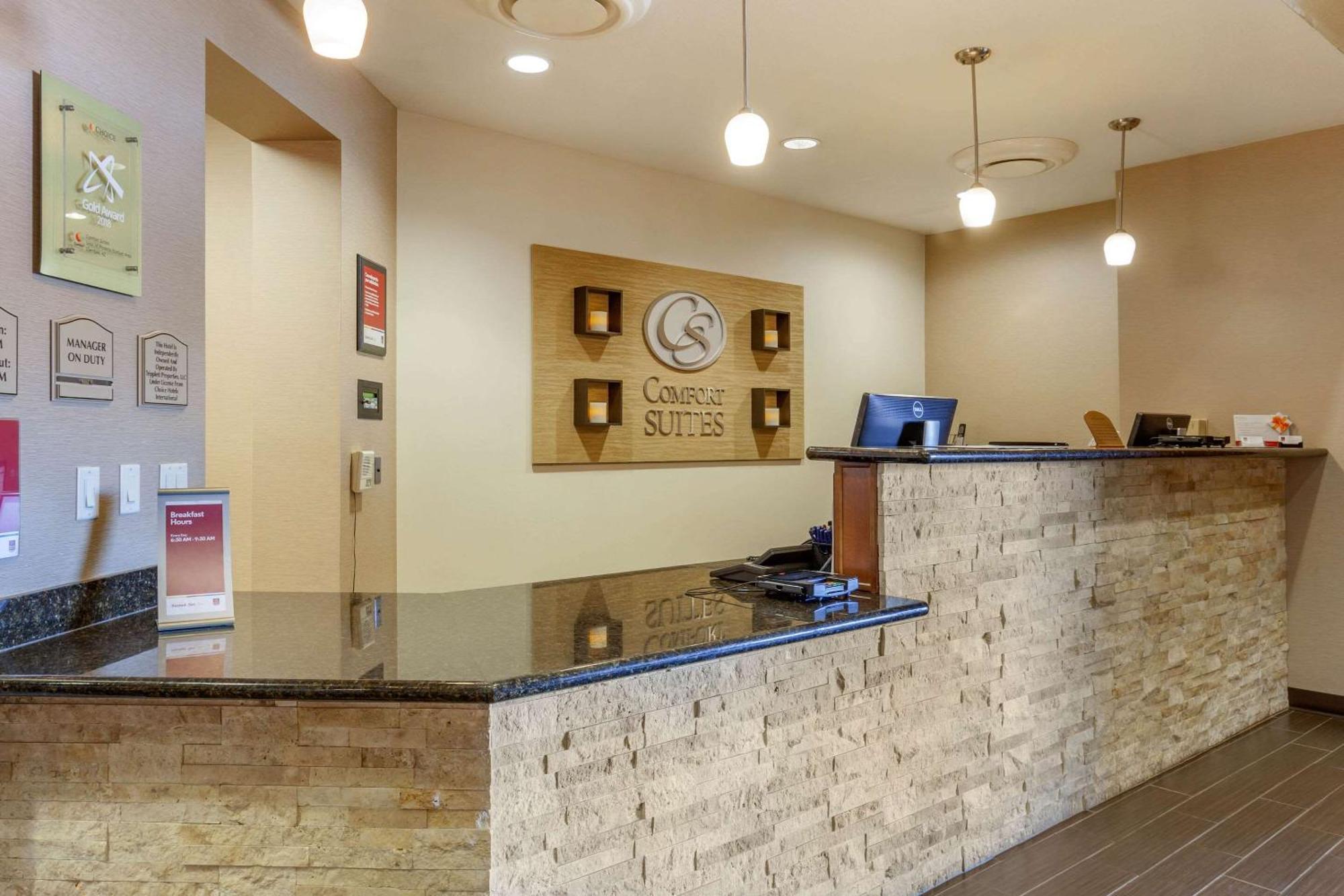 Comfort Suites Glendale - State Farm Stadium Area Экстерьер фото